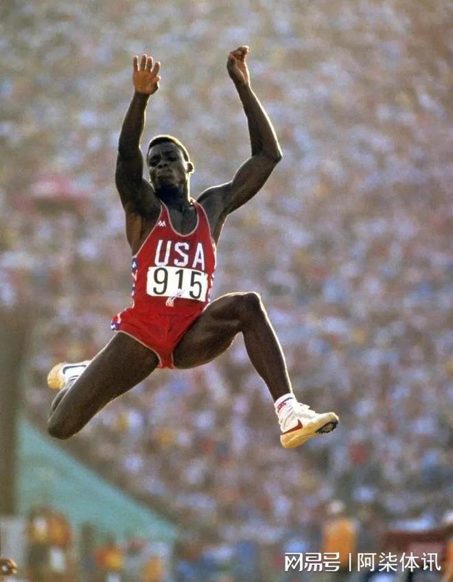 雷火电竞网址-短跑比赛中美国选手表现抢眼