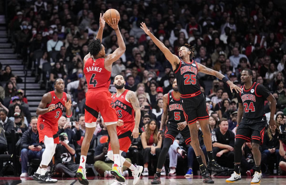 猛龙惊险取胜,时隔多年再次击败尼克斯的简单介绍 猛龙惊险取胜,时隔多年再次击败尼克斯的简单介绍