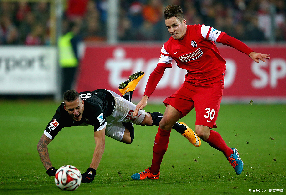 弗赖堡队在激烈的比赛中获得了胜利,全队士气高涨的简单介绍 弗赖堡队在激烈的比赛中获得了胜利,全队士气高涨的简单介绍