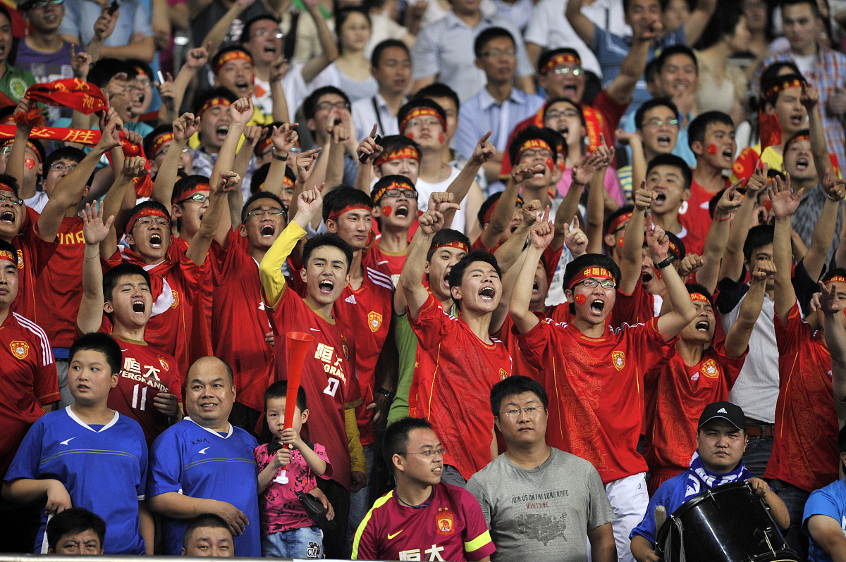 中国队在比赛中表现出色,获得重要胜利 中国队在比赛中表现出色,获得重要胜利