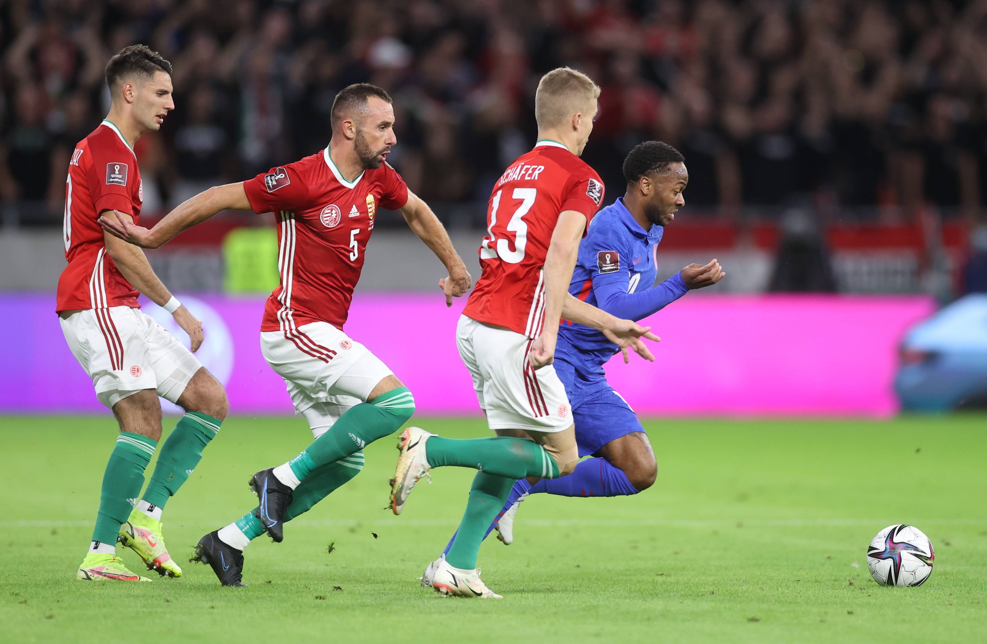 雷火电竞简介-关于瑞士球员以全力以赴的表现打败对手的信息