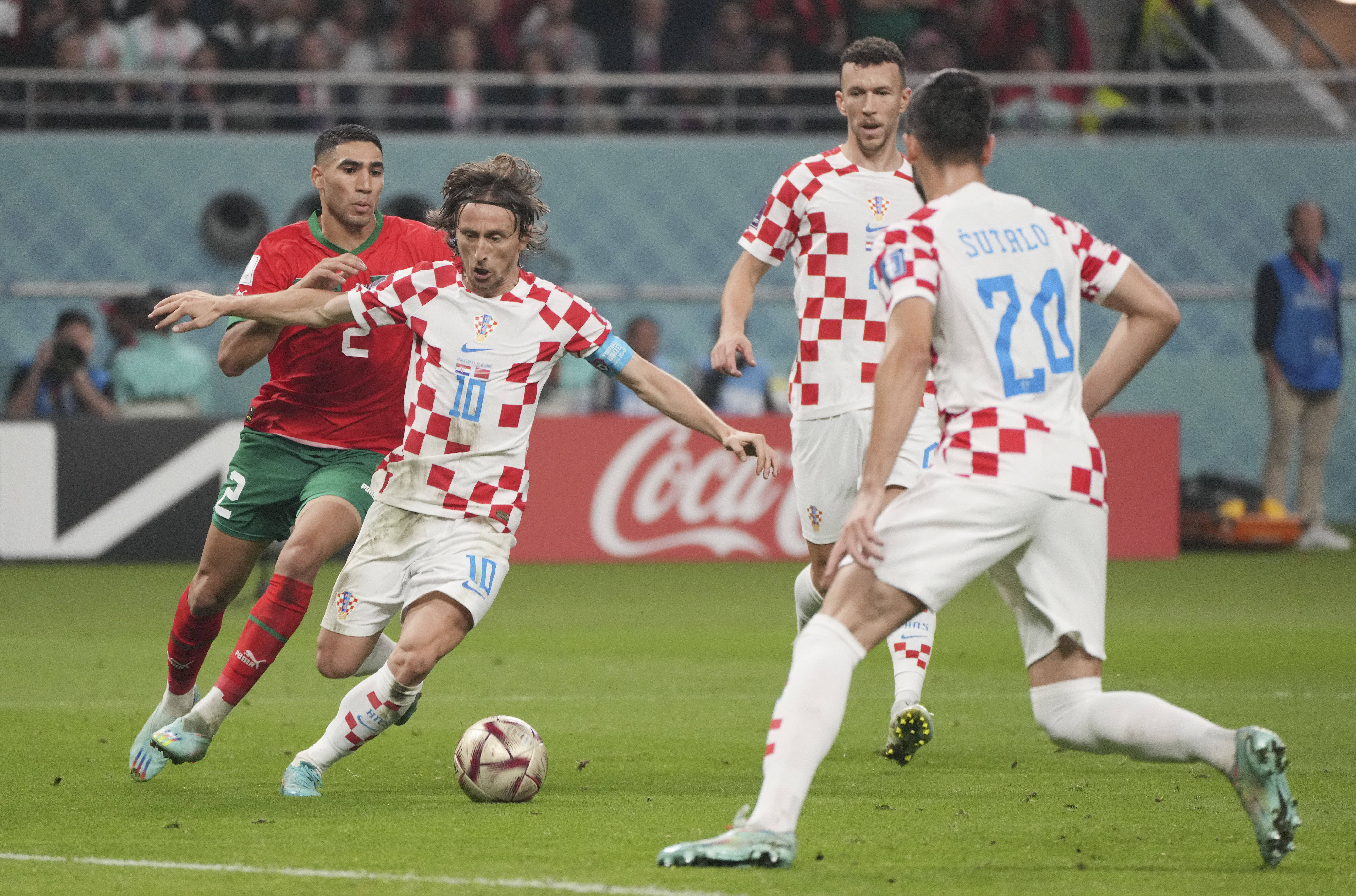 雷火电竞下载-葡萄牙备战欧锦赛，摩洛哥客场对阵冰岛