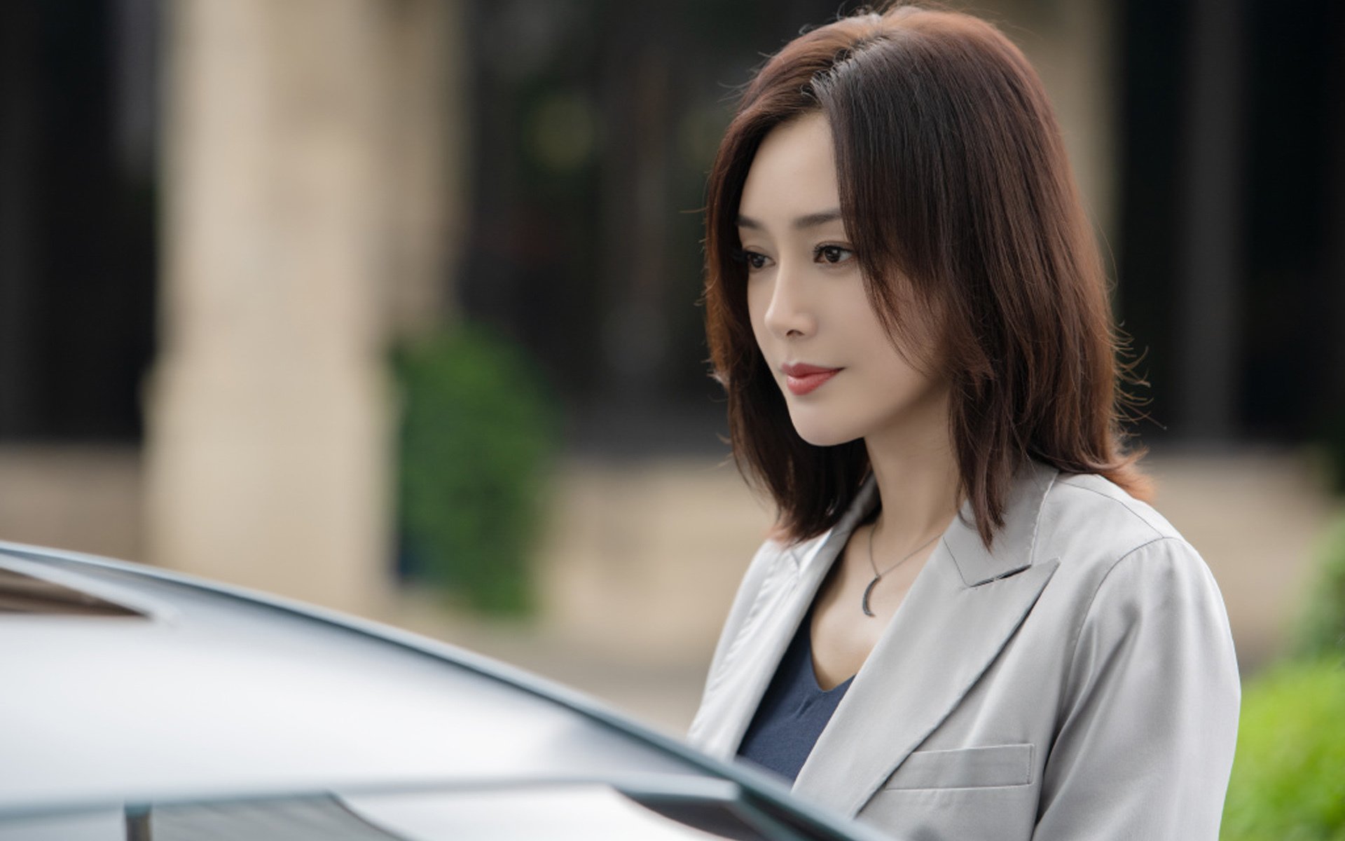 雷火电竞简介-2026世界杯焦点战，步行者狂胜广厦队，篮球与足球的激情碰撞