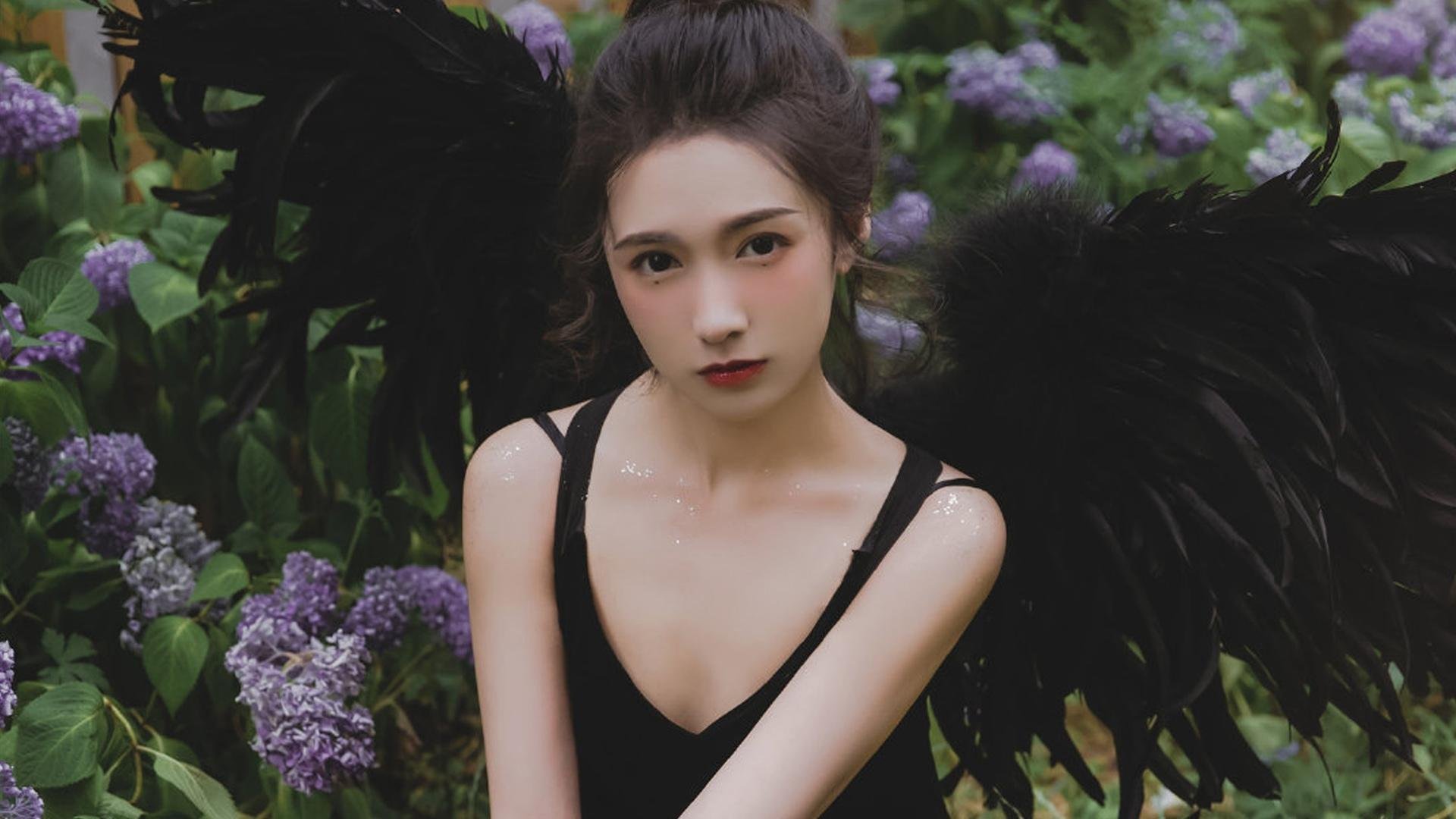 防守的真谛,从穆勒的智慧到拉齐奥的铁壁,锁死对手的两种维度