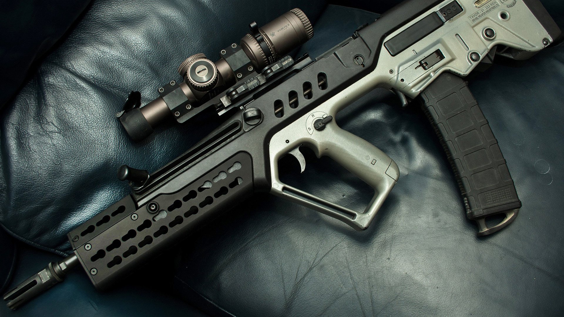 绝境反击的两种范本，当拜仁的颤抖遇见灰熊的咆哮